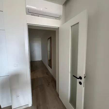 The Pearl Retreat Apartment *
